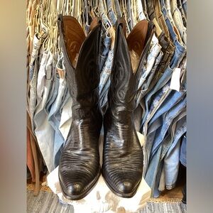 vintage  1990’s Lucchesse black leather Lizard cowboy men’s boots